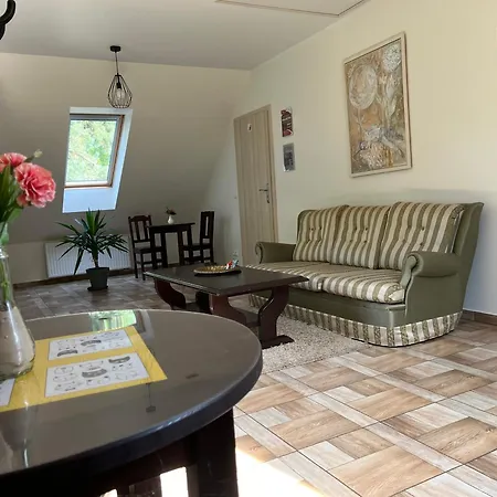 ファームステイ Koci Grzbiet Dzierzazno Wielkie